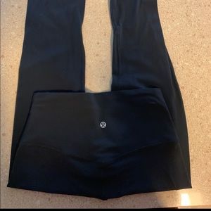 Lululemon black leggings